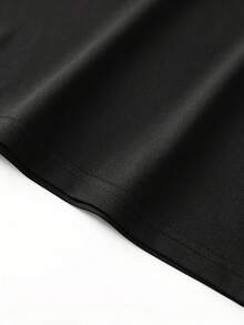 Men T-Shirts - Hitam - View 7