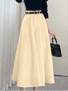 High-Waisted Solid-Colored Skirt With Pockets On Both Sides And A Wide Hem. - Champagne - View 2