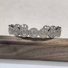 Silver Smiling Face Bracelet, Delicate And Minimalist Design, Suitable For Dates, Gatherings, Party Gifts - Multicolor - View 1
