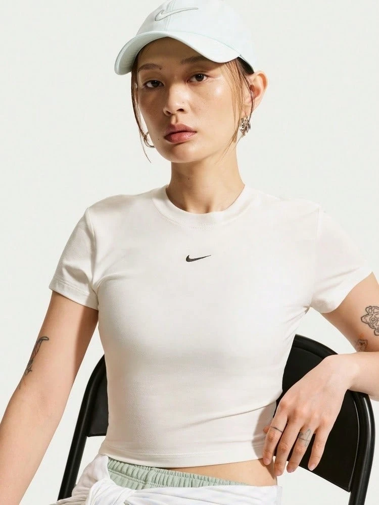 Nike 女款 AS W NSW NK CHLL 針織短袖 T-Shirt 無領短版 THF9539-134 - 白色 - 查看 1