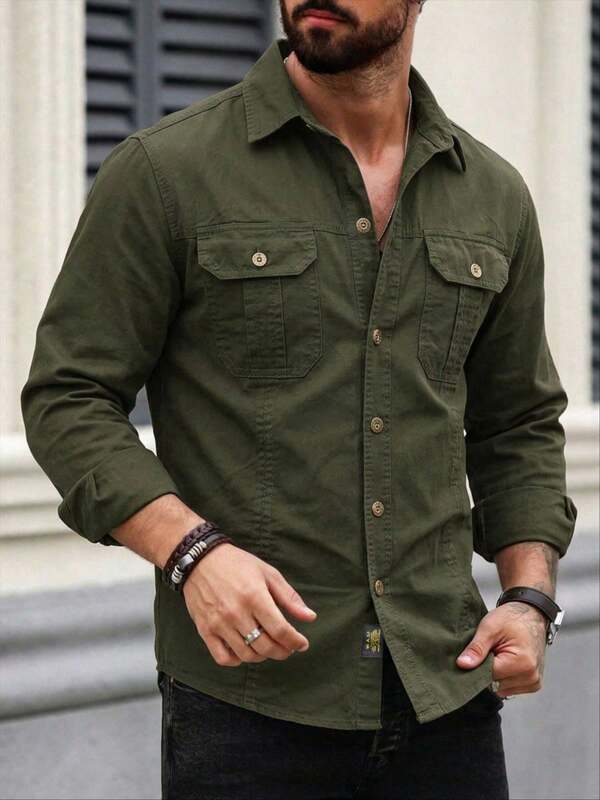 Camisa casual de cargo de unicolor para hombres, de manga larga con cuello de botón, dos bolsillos, estilo militar de ajuste ceñido, adecuada para uso al aire libre y diario