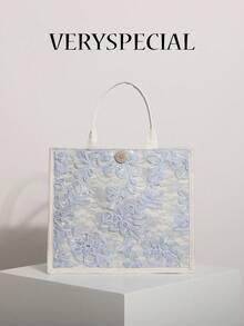 Bolso de mano de lino con bordado de malla de lentejuelas y patchwork floral azul claro, bolso tote de gran capacidad con patrón floral horizontal cuadrado, adecuado para vacaciones casuales (patrón floral distribuido aleatoriamente) - Celeste - Ver 10