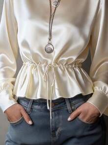 Blus Satin Leher Bulat Wanita, Desain Lengan Panjang dengan Detail Tali Serut yang Dapat Disesuaikan, Potongan Slim Fit Menawan - putih pucat - View 2