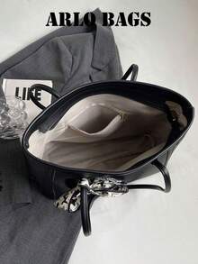 Tas Tote Besar Klasik Elegan dengan Aksesori Syal Bermotif Kotak-kotak yang Dapat Dilepas, Tas Bahu Serbaguna untuk Acara Bisnis, Kasual, dan Sehari-hari - Hitam - View 4