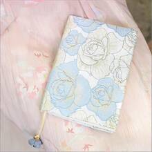 精緻刺繡花卉書套，適用於平裝書 | 水彩花卉圖案可水洗柔軟布料 A5 書套，適用於 8.6 X 5.5 英吋書籍 | 可調節保護套，適用於筆記本與精裝聖經 - 書套 - 查看 2