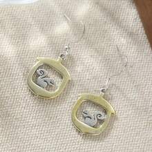Cute Fashion Hollow Acorn Dangle Earrings, Handcrafted Creative Accessory With Carved Squirrel Pattern, Versatile For Daily Wear, Exquisite Birthday Gift For Women - Gold - View 5