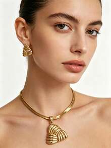 European And American Luxury Wrapped Triangle Stainless Steel Jewelry Set, Waterproof, Sweat-Proof, Hypoallergenic, 3D Twisted Texture Triangle Earrings And Snake Bone Necklace, Graduation Season, Photo Shoot, Vacation, Layered Wear, Atmosphere Set, Summer Beach, Music Festival, Vacation, Eye-Catching Atmosphere Accessory - Multicolor - View 3