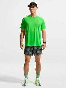 Nike Kaos Rajut Lengan Pendek Tanpa Kerah Pria AS M NK DFADV STRIDE SS TOP THV5204-329 - Hijau - View 6