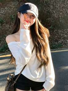 Women's Fashion Off-Shoulder Long Sleeve T-Shirt, High Elasticity Polyester Fabric, Autumn Essential, Suitable For Daily Wear White Casual - White - View 1