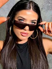 1pc Frameless Women's One-Piece Punk Sports Fashion Glasses For Outdoor - Black - View 3