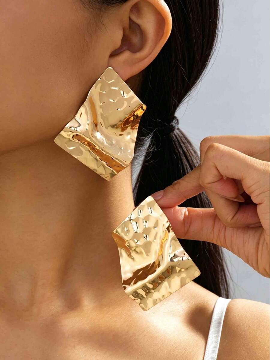 1 Pair Exaggerated Asymmetric Geometric Stud Earrings, Women's Earrings, Suitable For Personalized, European And American Style - Yellow Gold - View 1