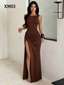 Elegant Sleeveless Fitted Long Dress, Round Neck Knit Design, High Slit, Pleated Details, Showcasing Feminine Charm Summer - Brown - View 1