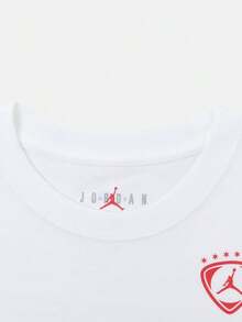 Jordan Women's AS W J BRK SS SHGF GFX TEE FC Short Sleeve Knit Collarless T-Shirt TIR8804-100 - White - View 3