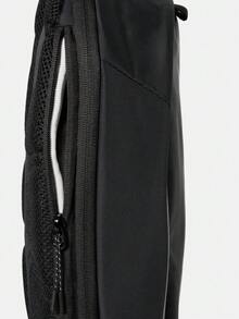 Nike Tas Selempang Unisex NK NSW COMMUTE SLING - REFLCTV Outdoor Crossbody Bag IQ1285-010 - Hitam - View 5