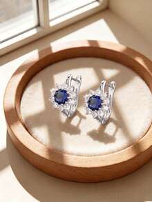1 Pair Vintage Deep Blue Sapphire Zirconia Sunflower Halo Diamond Clip-On Earrings, Suitable For Women's Wedding, Evening Party And Formal Occasions - Sunflower - View 5