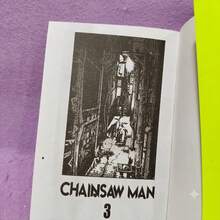 Comics & Graphic Novels - Single Book - View 3