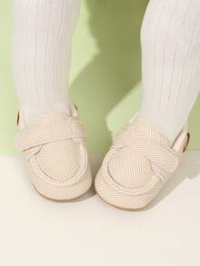 1 Pair Boys Solid Color PU Hook & Loop Design Flat Non-Slip 0-1 Years Old Newborn Infant Pre-Walker Shoes, Fashionable Minimalist Classic Sports Shoes Suitable For Spring And Autumn - Beige - View 7