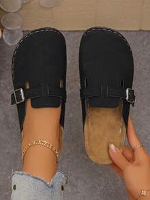 Women's New Fashion Black Thick Sole Slippers, Versatile Soft Bottom Closed Toe Buckle Half-Slip Flat Shoes, Outdoor Casual Loose Comfortable Mule Shoes - Black Matte Finish - View 3