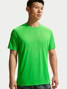 Nike Kaos Rajut Lengan Pendek Tanpa Kerah Pria AS M NK DFADV STRIDE SS TOP THV5204-329 - Hijau - View 1
