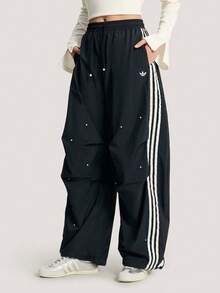 Adidas Originals Celana Panjang Olahraga Wanita P PANT Motif Garis Kontras Warna Tenun KS2865 - Hitam - View 1