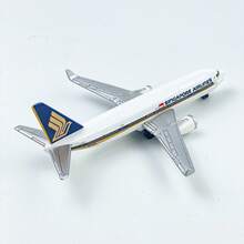 Singapore Airlines Model Airplane, Die-Cast Metal Model Airplane, Suitable For Collection And Holiday Gifts - White - View 5
