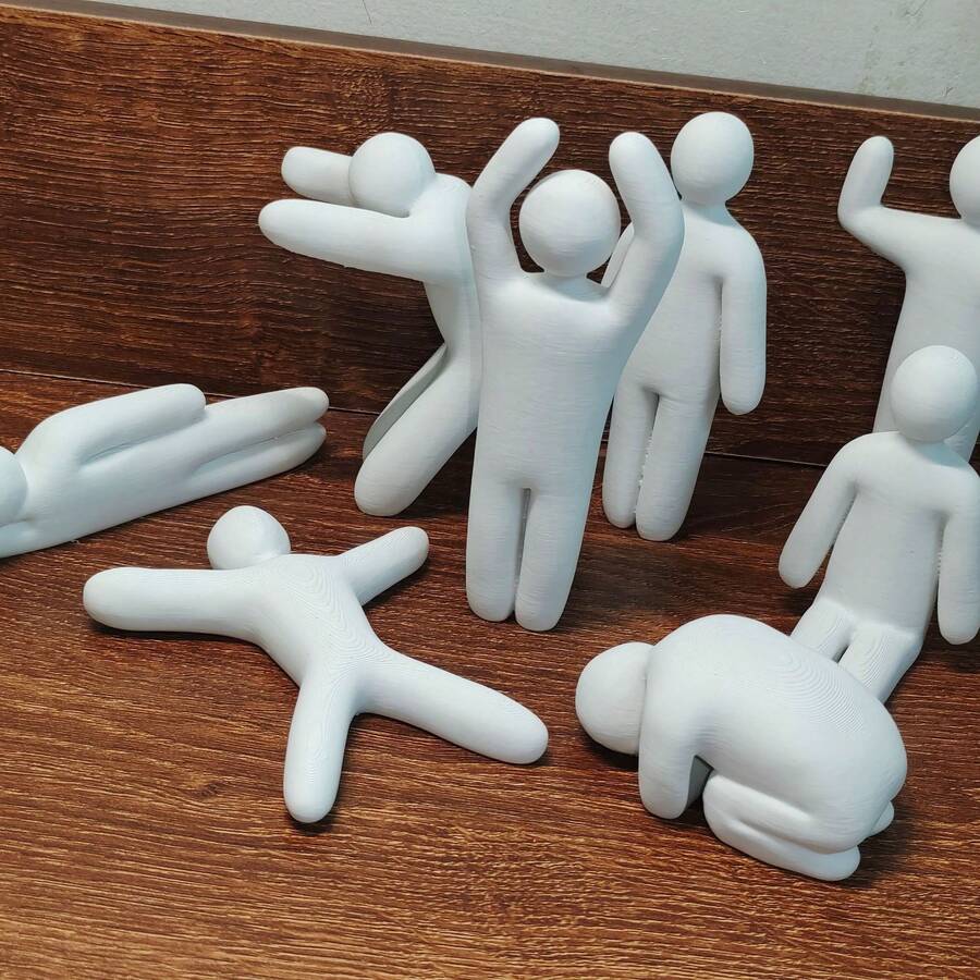 8pcs Super Fun Chameleon Game Abstract Figure Decor Ornaments Gift Toys Can Be DIY Painted Super Popular Small Figurines (Random Style, Please Do Not Purchase If You Mind) - Multicolor - View 1