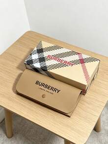 1pc Burberry Hard Artificial Leather Eyeglass Case, Fashion Eyeglass Case With Cleaning Cloth Gift Box Set - Khaki - View 5