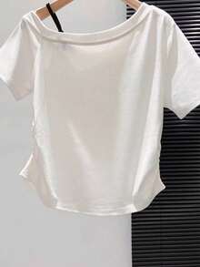 白色露肩方領 California 字母印花短袖 T-shirt 女款夏季修身顯身材辣妹風美式休閒上衣 - 白色-印花紅 - 查看 5