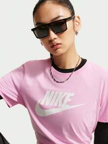 Nike 女款 AS W NSW CLUB SS TEE ICN FTRA 短袖 T-shirt 針織無領短版 TDX7907-621 - 淺粉色 - 查看 3