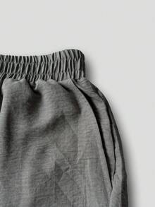 Disney Conjunto de pijama de 2 piezas para hombre con camisa de manga corta y cuello cubano, estampado de Mickey Mouse, holgado, transpirable, casual para uso en el hogar en verano - Gris - Ver 4