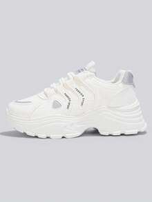 Flipark [Item popular e chamativo] Tênis chunky bege com sola grossa e contraste de cores! Aumenta a altura e afina a silhueta, calçado feminino versátil e indispensável para o estilo urbano. 1 par de tênis feminino casual, esportivo, leve e respirável. - Branco - Ver 6