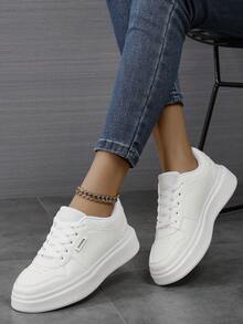 Women's Casual Thick Sole Sneakers, Light Blue Colorblock Fashion Walking Shoes, Low-Top Women's Thick Sole Casual Skate Shoes - White - View 1