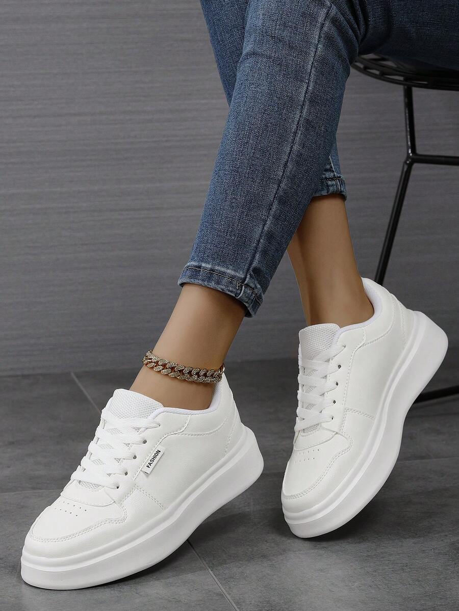 Women's Casual Thick Sole Sneakers, Light Blue Colorblock Fashion Walking Shoes, Low-Top Women's Thick Sole Casual Skate Shoes - White - View 1