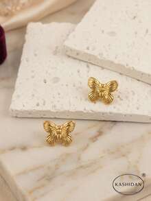 KASHIDAN 1 Pair Non-Fading Stainless Steel Waterproof Hypoallergenic Gold Butterfly Stud Earrings For Women. Wrinkled Texture Wing Design Vintage French Elegant High-End Jewelry. European And American Style Versatile Old Money Aesthetic Niche Design. Evening Party Street Wear Light Luxury Minimalist Unique Design Flattering Skin Tone. Gift For Girlfriend Mom Wife Birthday Valentine's Day Christmas Earrings Ins Style. Metallic Lively Insect Personalized Accessory - Multicolor - View 5