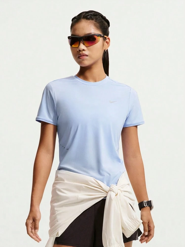 Nike Women's AS W NK SWIFT DF SS TOP Short Sleeve Knit Collarless T-Shirt THM9699-468 - Blue - View 1