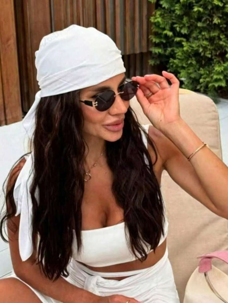 1 قطعة وشاح/عصابة رأس من الساتان الأبيض النقي للنساء، إكسسوار شعر بسيط للربيع/الصيف، مناسب للعطلات وحفلات الشاطئ وأزياء الشارع - أبيض - مشاهدة 1
