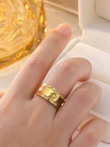 2026 New 14K Gold 3 Diamond & 8 Diamond Square Ring, Waterproof Stainless Steel Material, Won't Fade, Suitable For Daily Wear, Party Occasions And As Mother's Day Gift - Butterfly - View 3