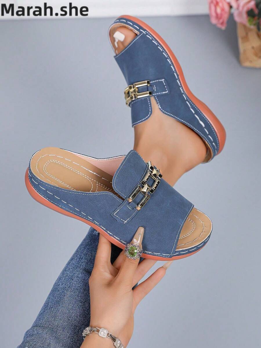 PWIIMG 女款楔跟穆勒涼鞋,露趾 peep toe 厚底楔跟涼鞋,夏季女款楔跟涼鞋,仿麂皮鞋面搭配金色金屬扣飾,適合休閒度假、戶外海灘、居家放鬆、街頭通勤 - 藍色 - 查看 1