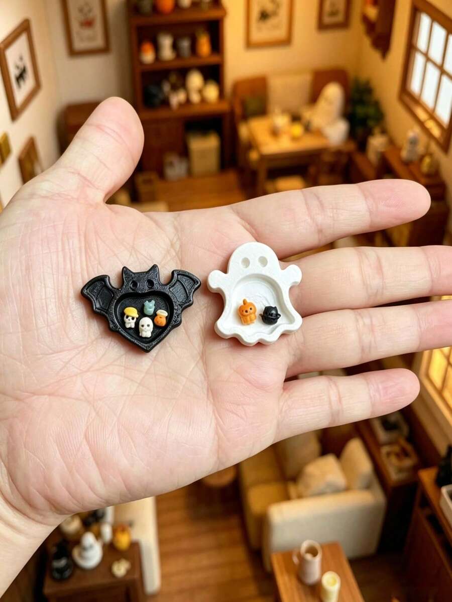 Miniature Realistic Bat Tray Prop, Dollhouse Halloween Scene Decor Ornament - Bat Tray Prop - View 1