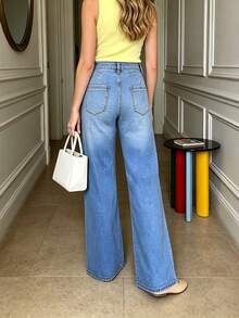 Women's Straight Leg Washed Button Fly Casual Jeans - Light Wash - View 3
