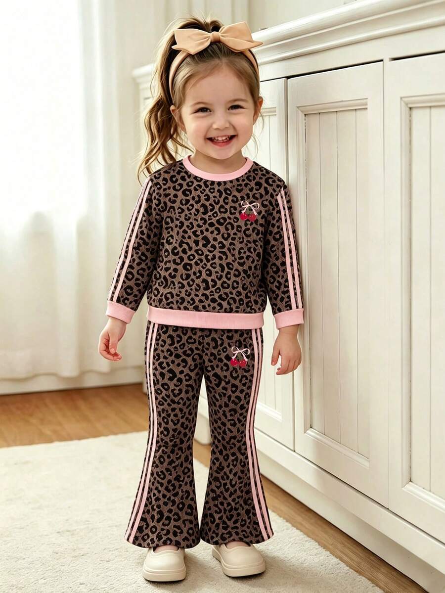 Baby Girl Leopard Print Bowknot Pattern Crew Neck Long Sleeve Sweatshirt And Flared Pants Set - Brown - View 1