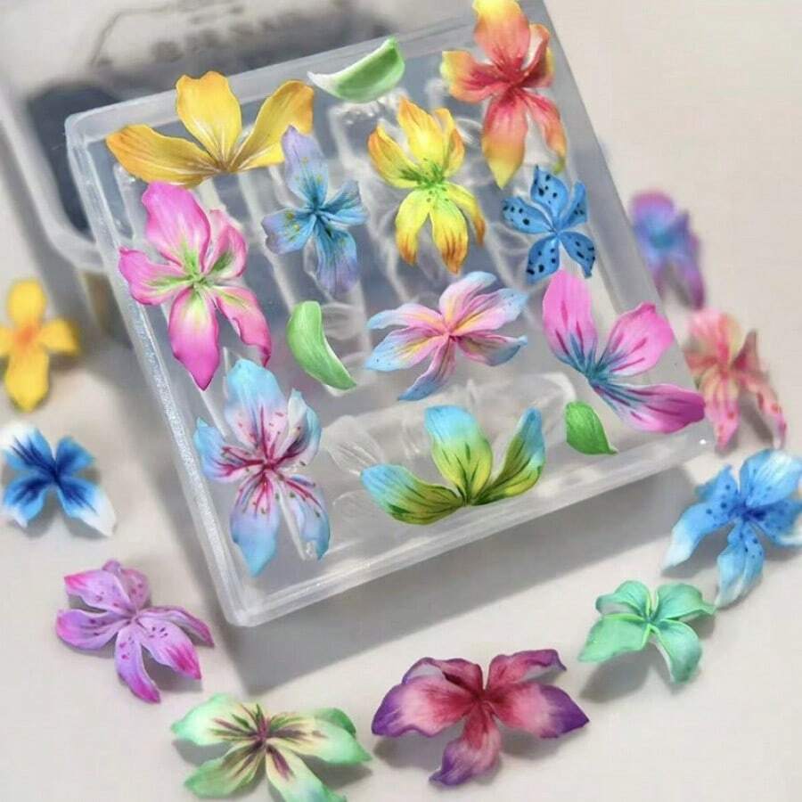 Art des ongles floral, outils d'art des ongles, fleur et feuille jaune hawaïenne, design d'art des ongles, pochoirs d'art des ongles. Convient pour créer des autocollants pour ongles courts, l'art des ongles et la décoration de surface de l'art des ongles. Pour les techniciens en manucure. - Nude - Voir 1