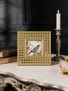 1PC European Woven Hollow Mesh Style Photo Frame, Square Design, French Style, Gilded Frame, Resin Material, Suitable For Vanity Decor, Study Desk Ornament, Living Room Coffee Table Soft Decoration, Entryway And Makeup Table Decoration, Dried Flower Decoration, Still Life Photography, Gilded Artistic Desk Decor - A2244 - View 8