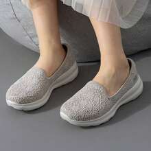 Skechers 女士立體蕾絲鏤空兩穿踩跟一腳蹬健步鞋透氣單鞋套腳休閒鞋 - 淺灰色 - 查看 2