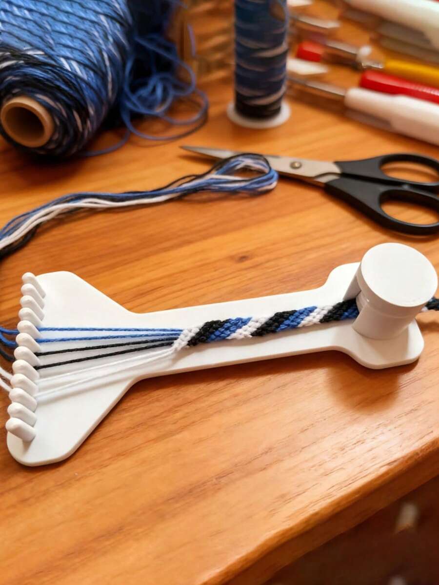 1pc Sturdy Manual Braiding Tool DIY Weaving Tool, Suitable For Handicraft Braiding, Bracelets, Hair Braids And Accessories, Compact And Portable, Suitable For Beginners And Professionals - A - View 1