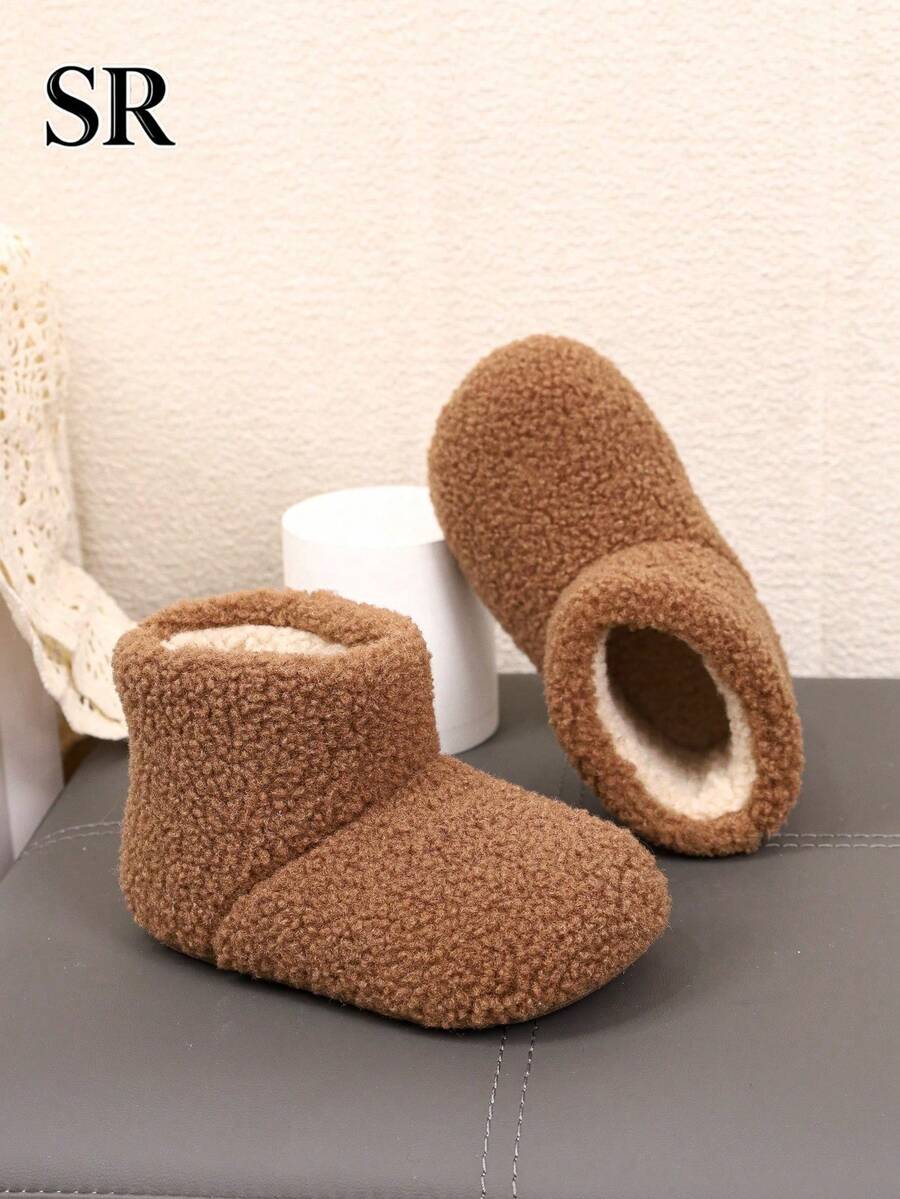 1 Pair Thickened Children's Home Boots, Loose Round Toe Soft Comfortable Snow Boots, Autumn/Winter Indoor/Outdoor Ankle Boots