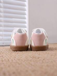 1 Pair Girls' Embroidered Hook & Loop Training Shoes, Spring/Autumn New Fashion Versatile Colorblock Sneakers - Pink - View 6