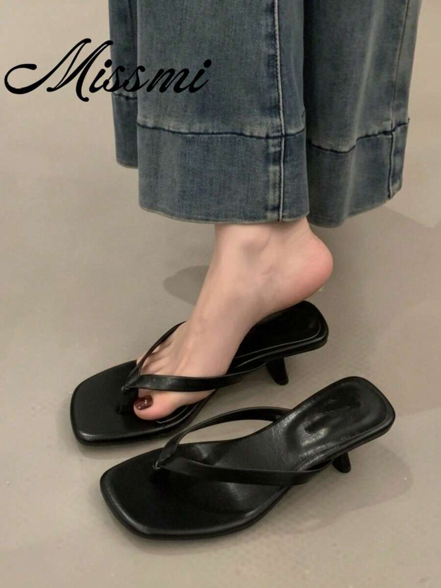 百搭新款極簡夏季女款小貓跟中跟夾腳涼鞋，亮片裝飾細跟夾腳拖鞋