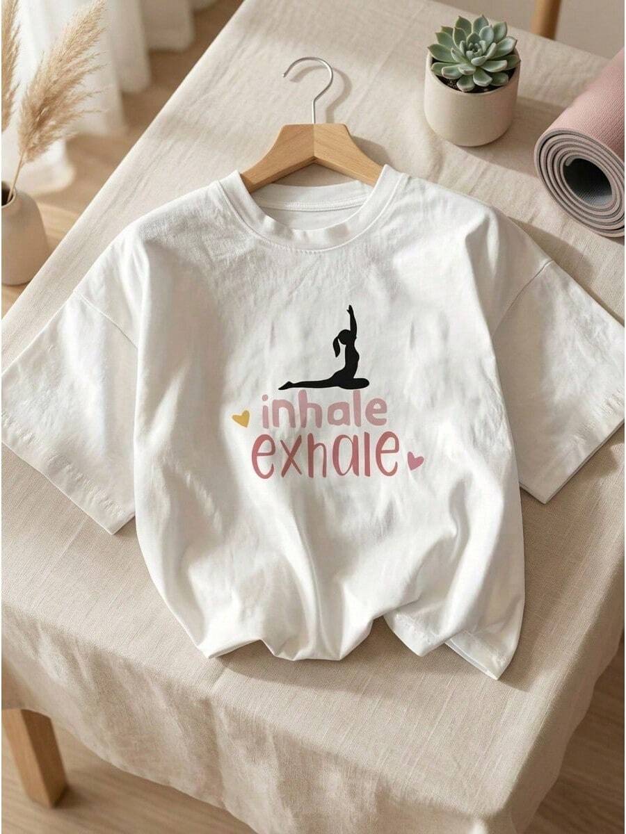 T-shirt femme 100% coton à manches courtes et col rond, imprimé du slogan << Inhale Exhale Yoga », haut décontracté idéal pour le printemps, l'été et le quotidien. - Weiss - Voir 1