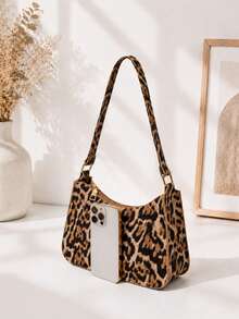 Fashionable Minimalist Shoulder Underarm Baguette Bag - Leopard Print - View 4